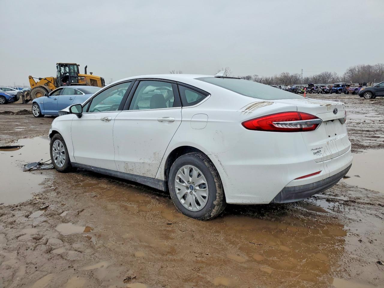 2020 FORD FUSION S photo 2