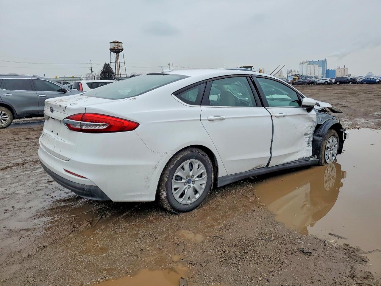 2020 FORD FUSION S photo 3