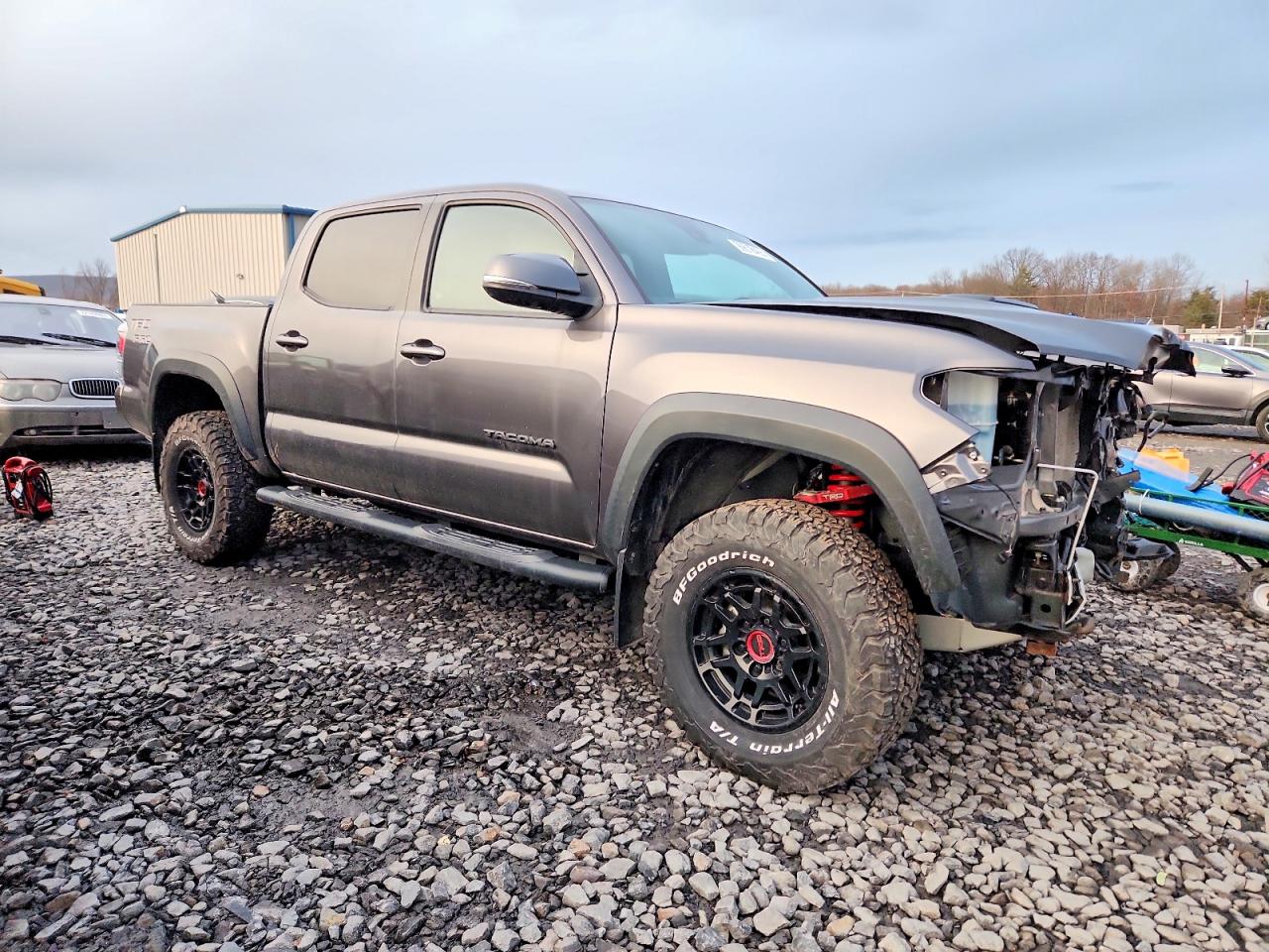 2022 TOYOTA TACOMA DOUBLE CAB photo 4