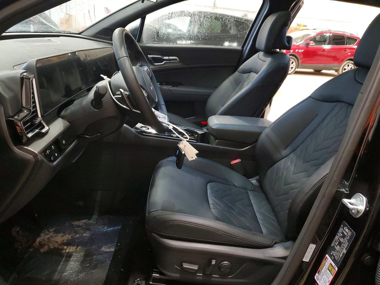 2025 KIA SPORTAGE X LINE photo 7