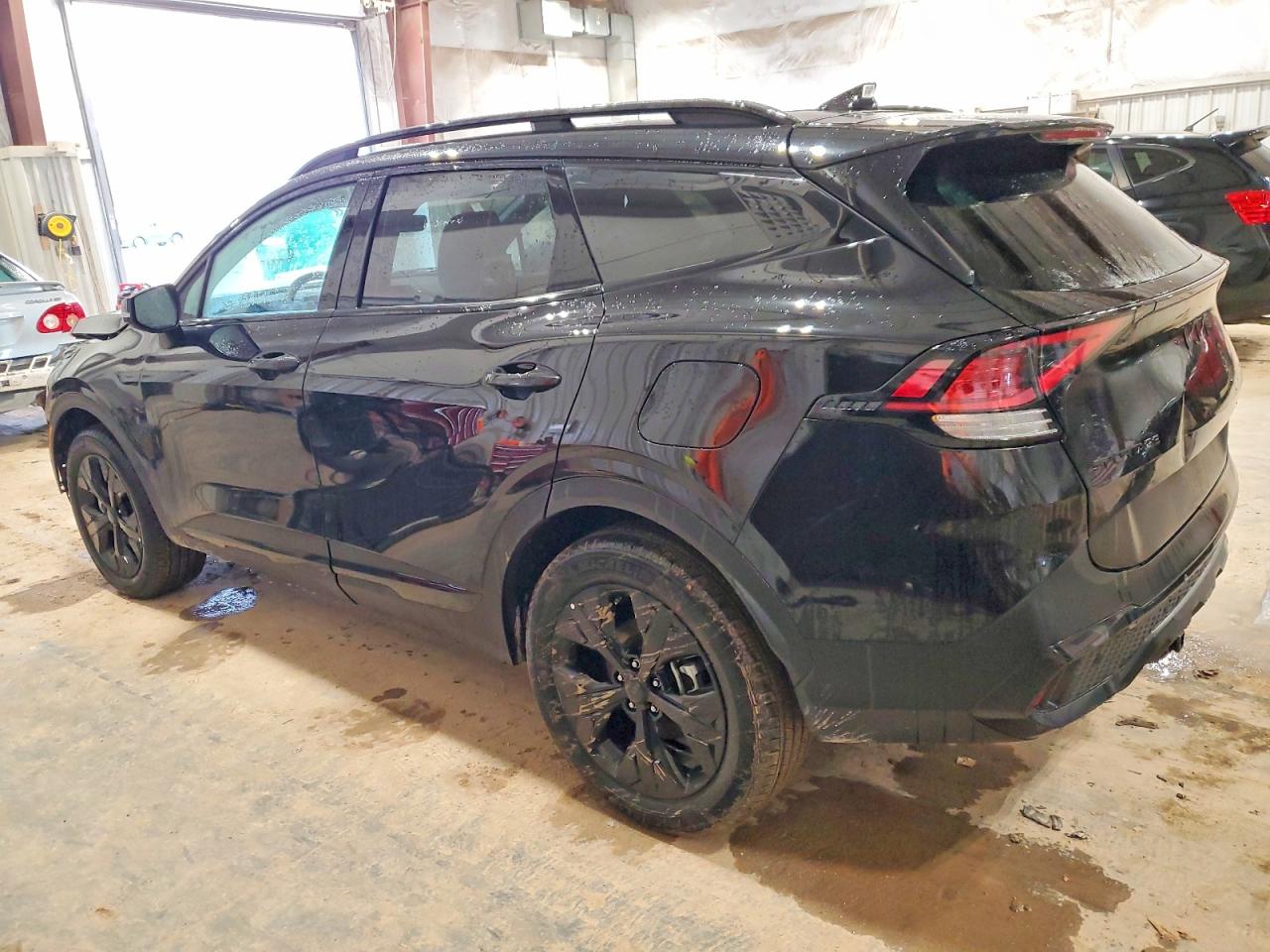 2025 KIA SPORTAGE X LINE photo 2