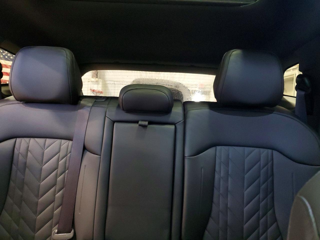 2025 KIA SPORTAGE X LINE photo 10