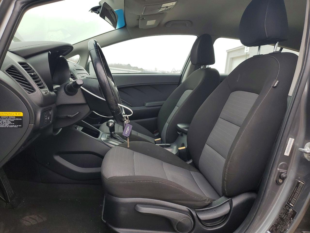 2015 KIA FORTE EX photo 7