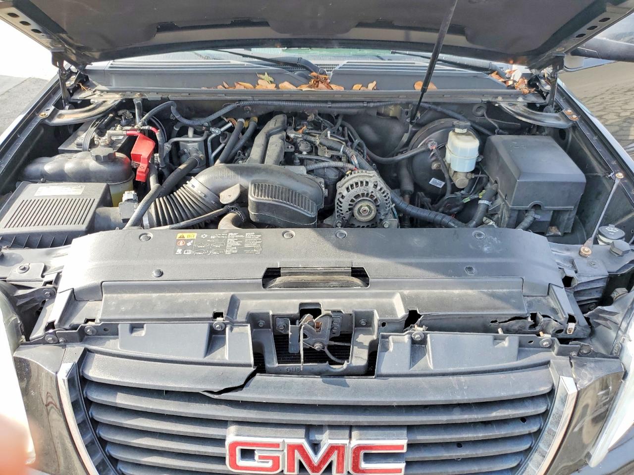2013 GMC YUKON XL K1500 SLT photo 12