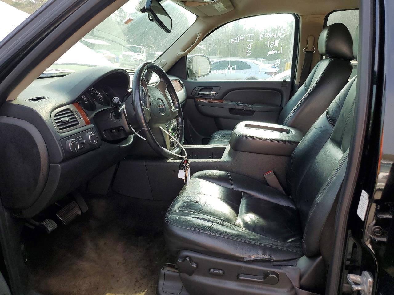 2013 GMC YUKON XL K1500 SLT photo 7