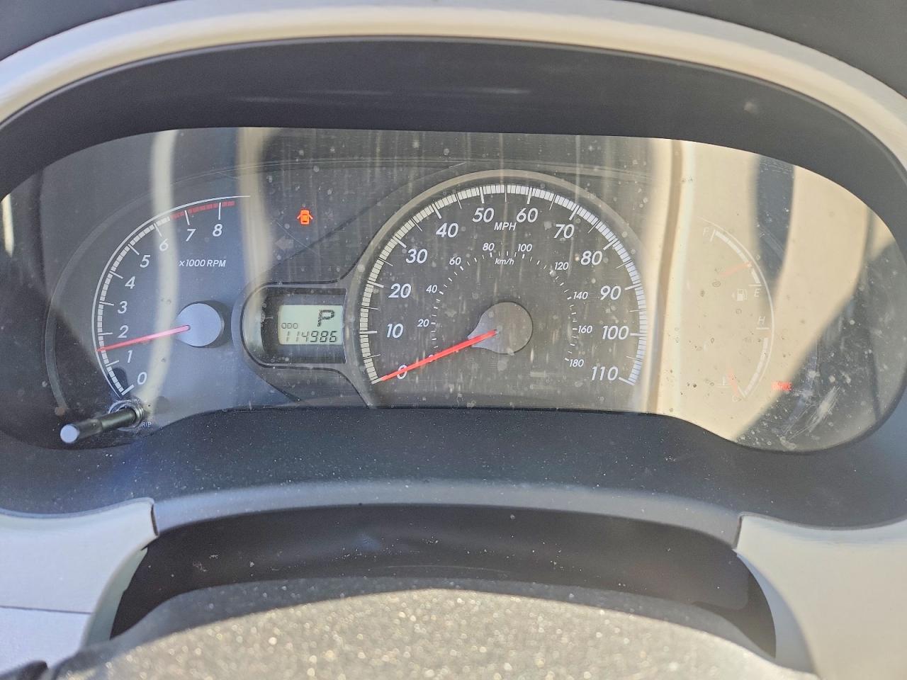2013 TOYOTA SIENNA LE photo 9