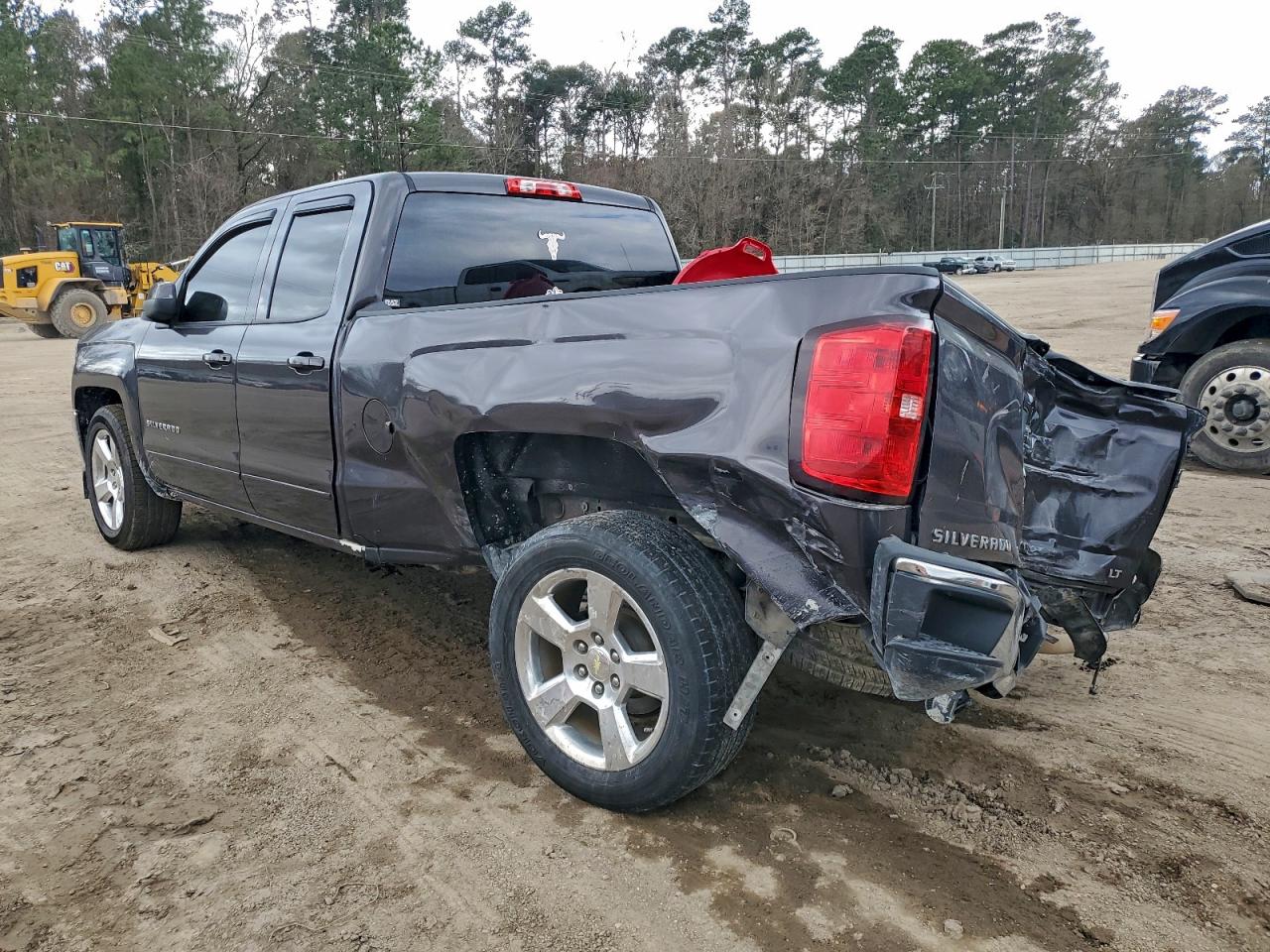 2016 CHEVROLET SILVERADO C1500 LT photo 2
