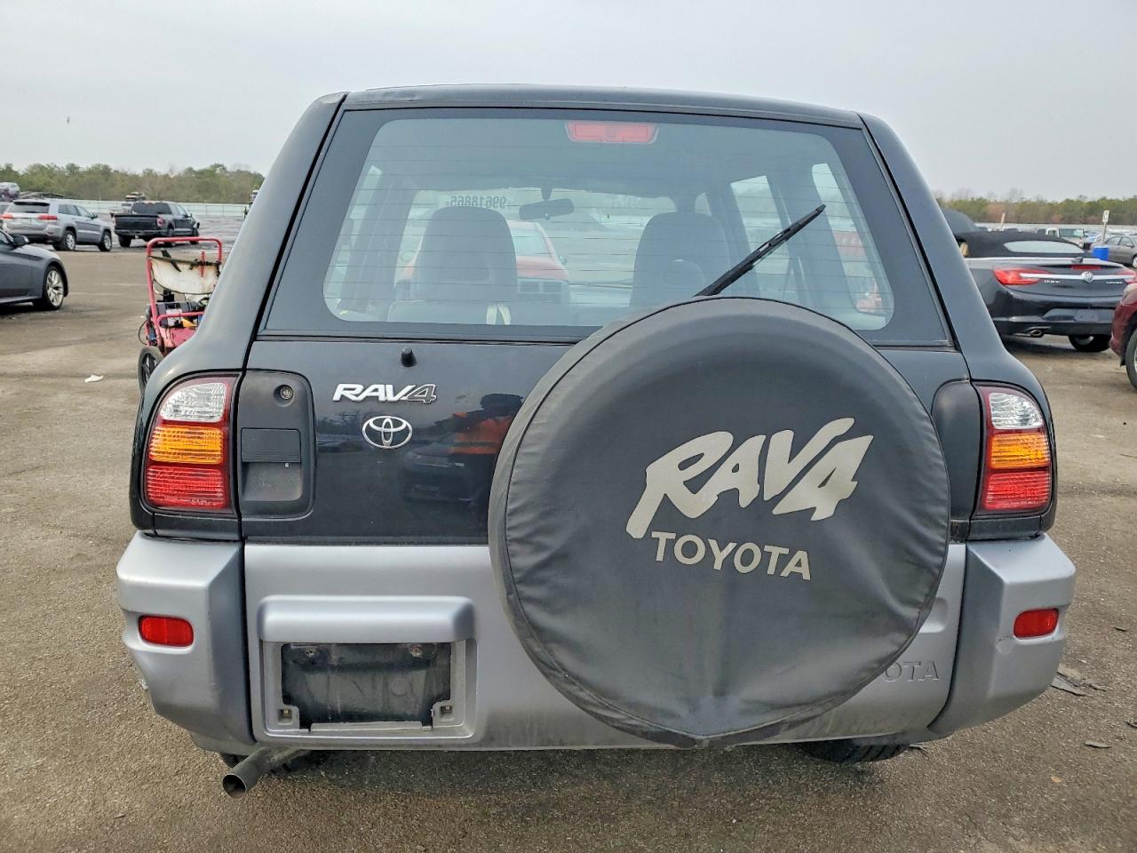 2000 TOYOTA RAV4 photo 6