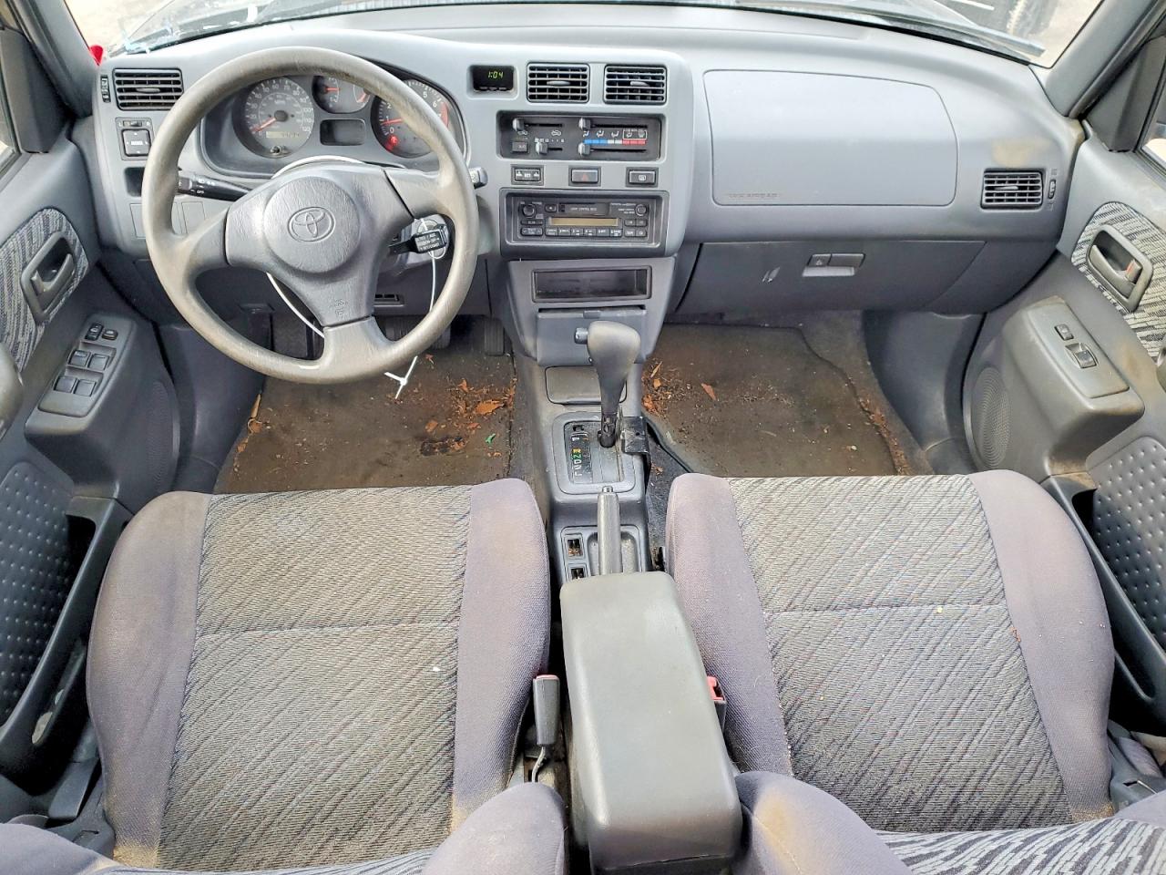 2000 TOYOTA RAV4 photo 8