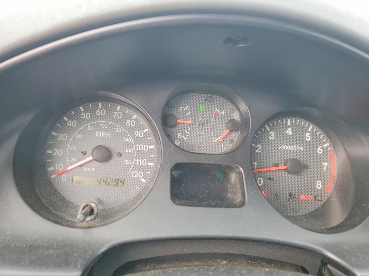 2000 TOYOTA RAV4 photo 9
