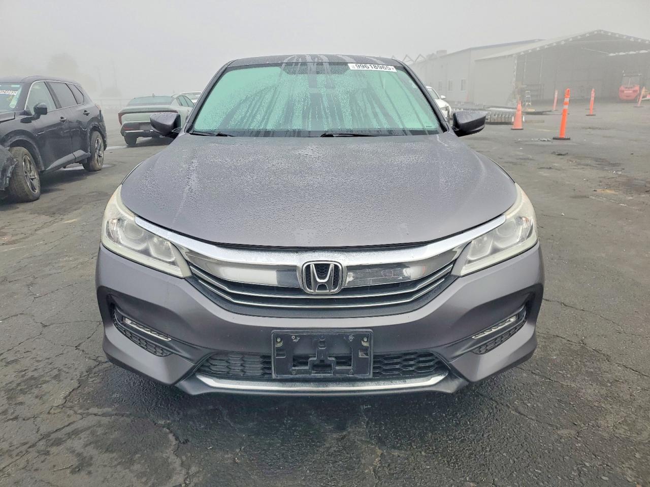 2017 HONDA ACCORD SPORT photo 5