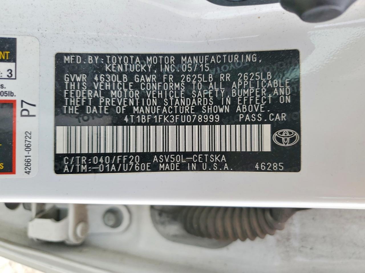 2015 TOYOTA CAMRY LE photo 12