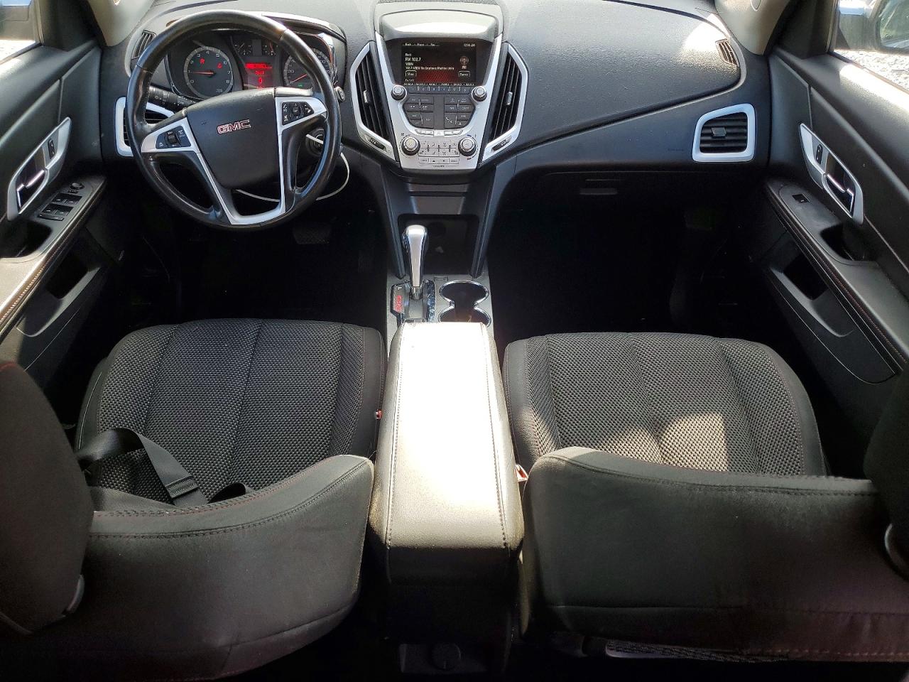 2013 GMC TERRAIN SLE photo 8