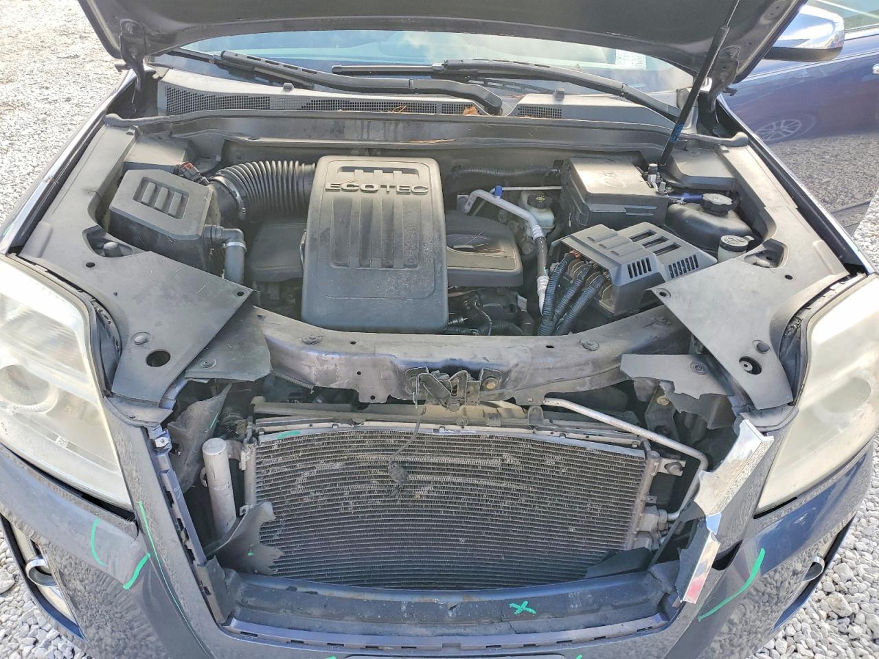 2013 GMC TERRAIN SLE photo 12
