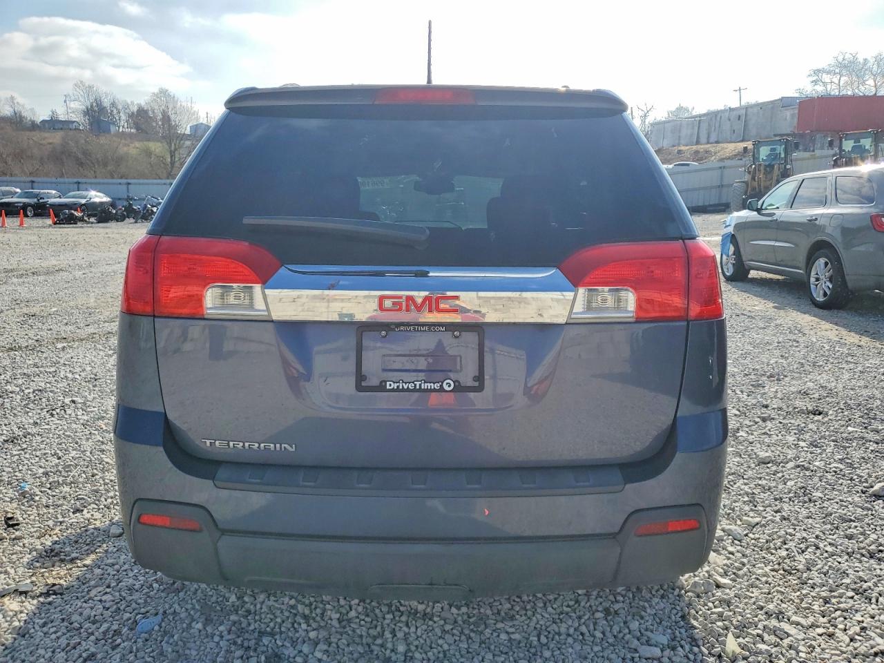 2013 GMC TERRAIN SLE photo 6