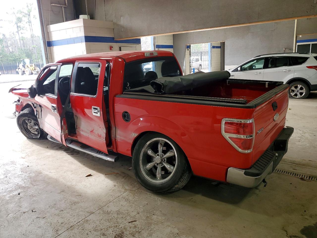 2011 FORD F150 SUPERCREW photo 2