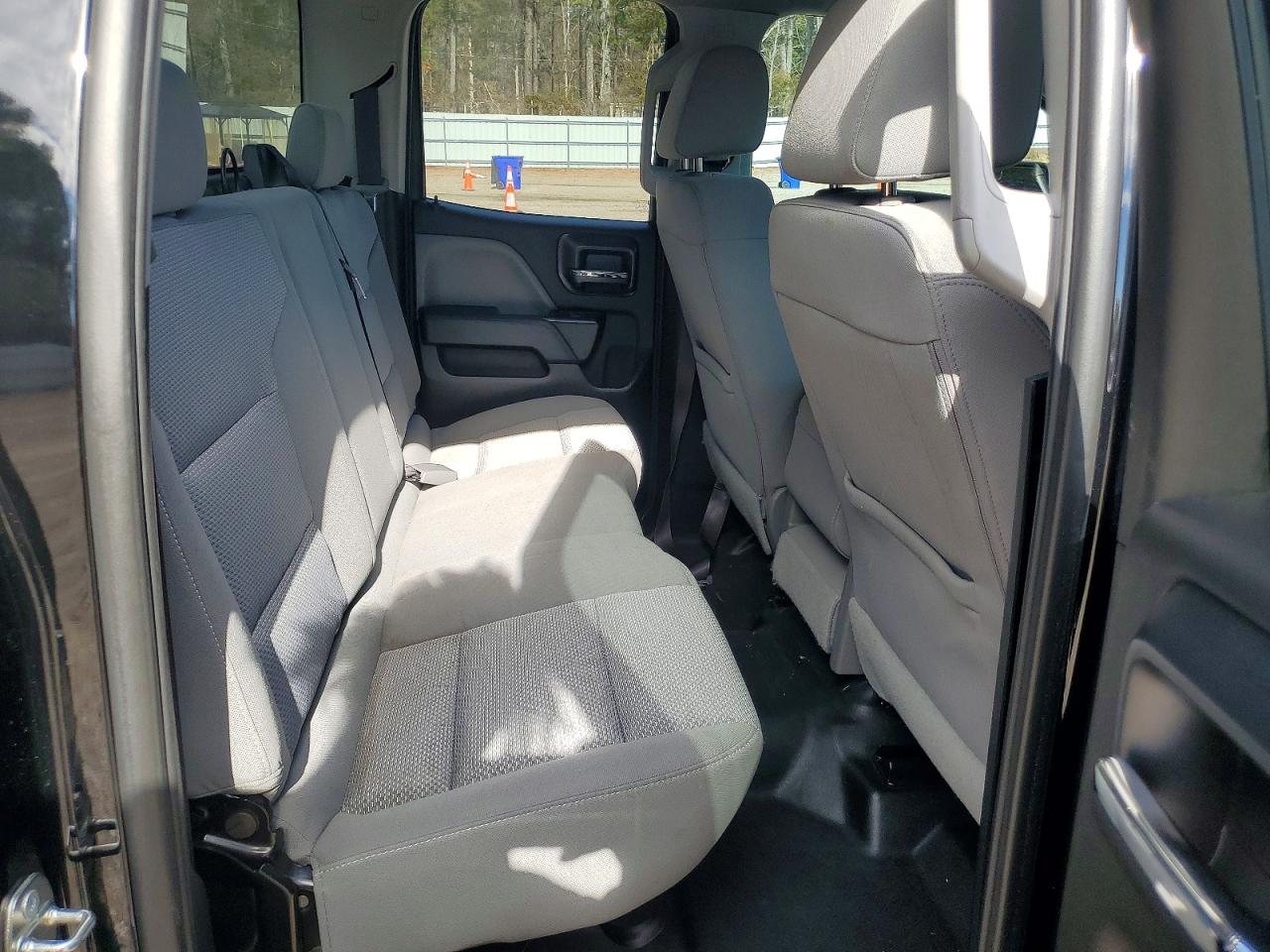 2017 CHEVROLET SILVERADO C1500 CUSTOM photo 28