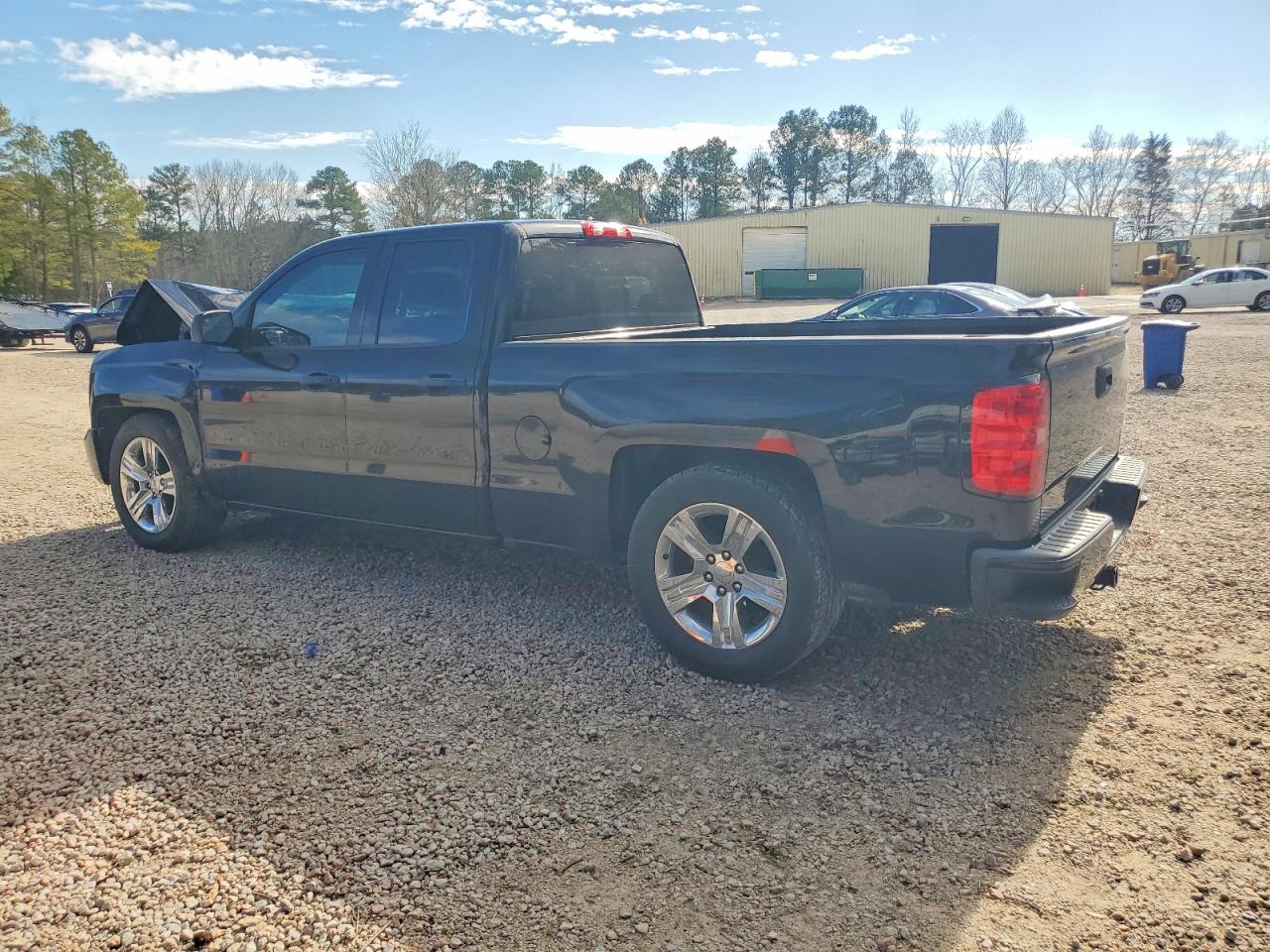2017 CHEVROLET SILVERADO C1500 CUSTOM photo 4