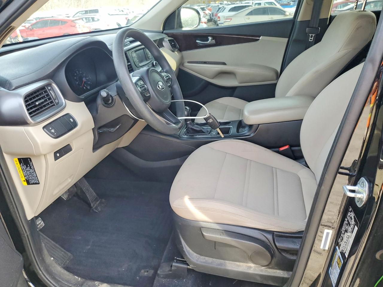 2016 KIA SORENTO LX photo 7