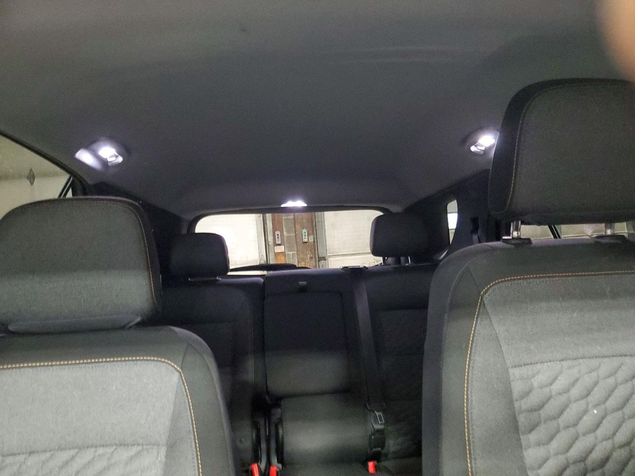 2020 CHEVROLET EQUINOX LT photo 10