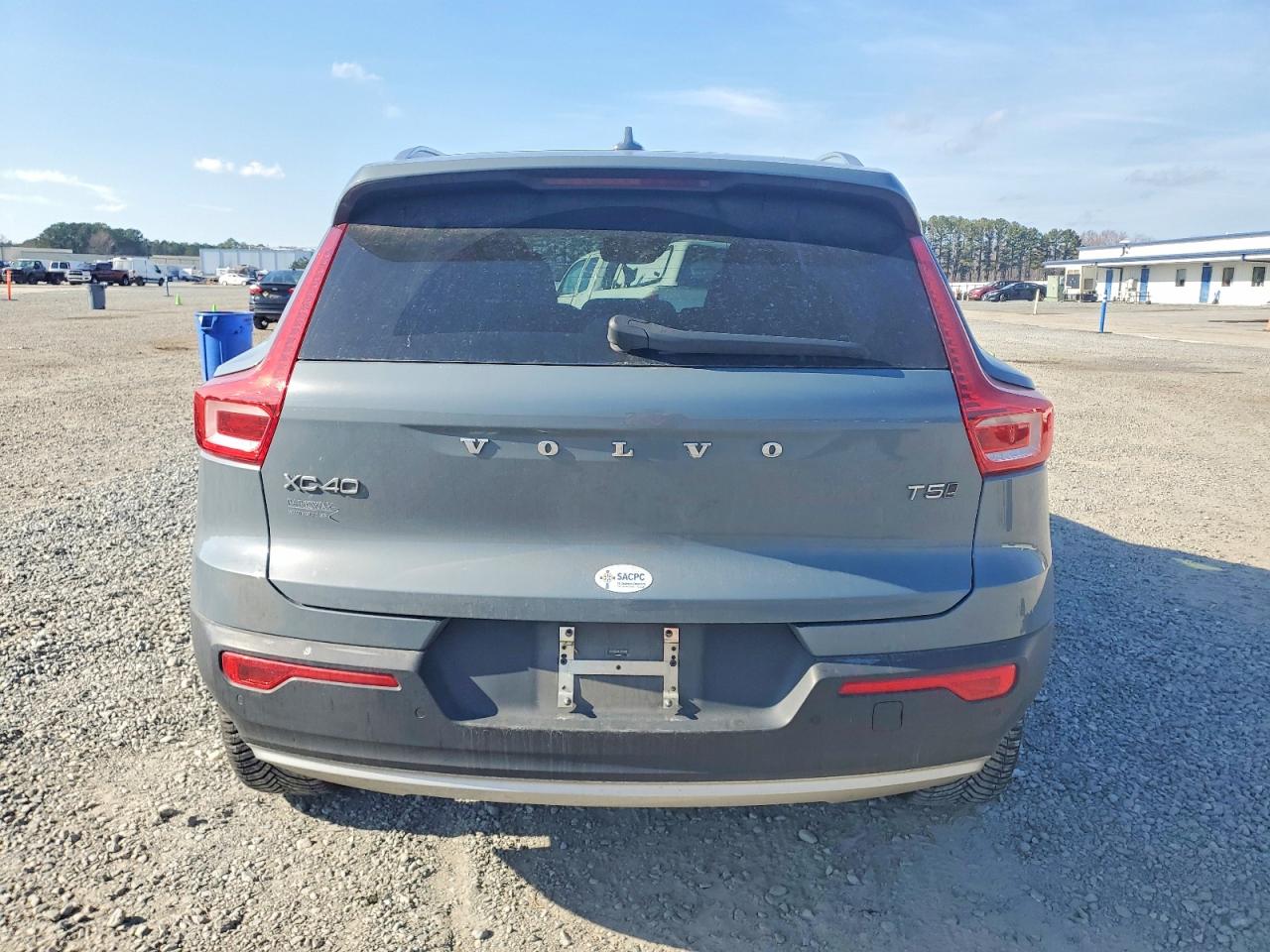 2020 VOLVO XC40 T5 MOMENTUM photo 6