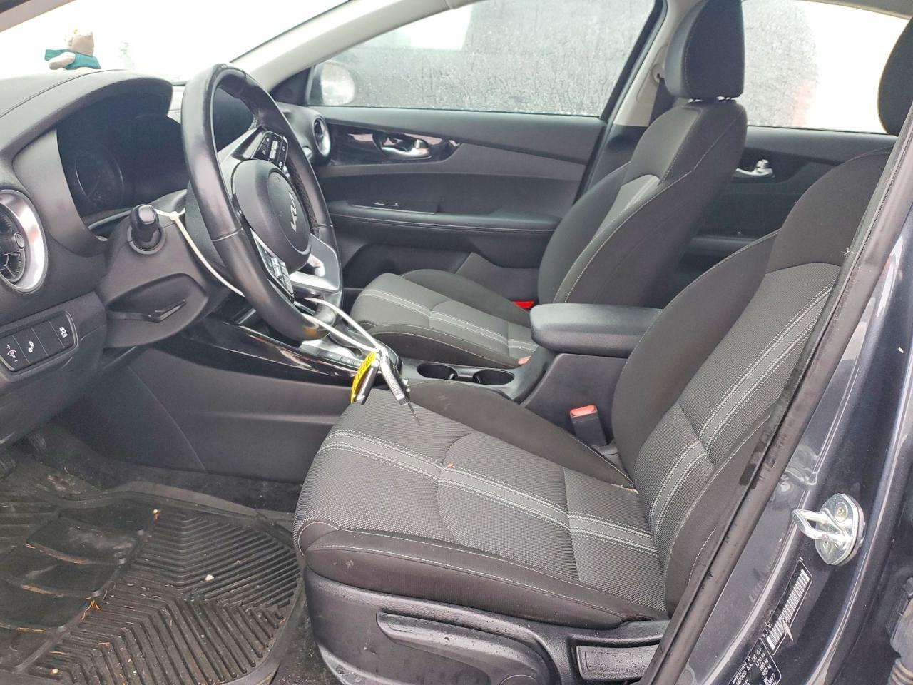 2023 KIA FORTE EX photo 7