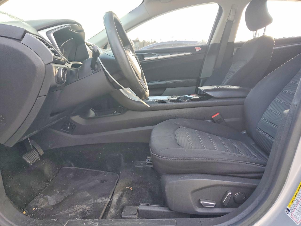 2016 FORD FUSION SE photo 7
