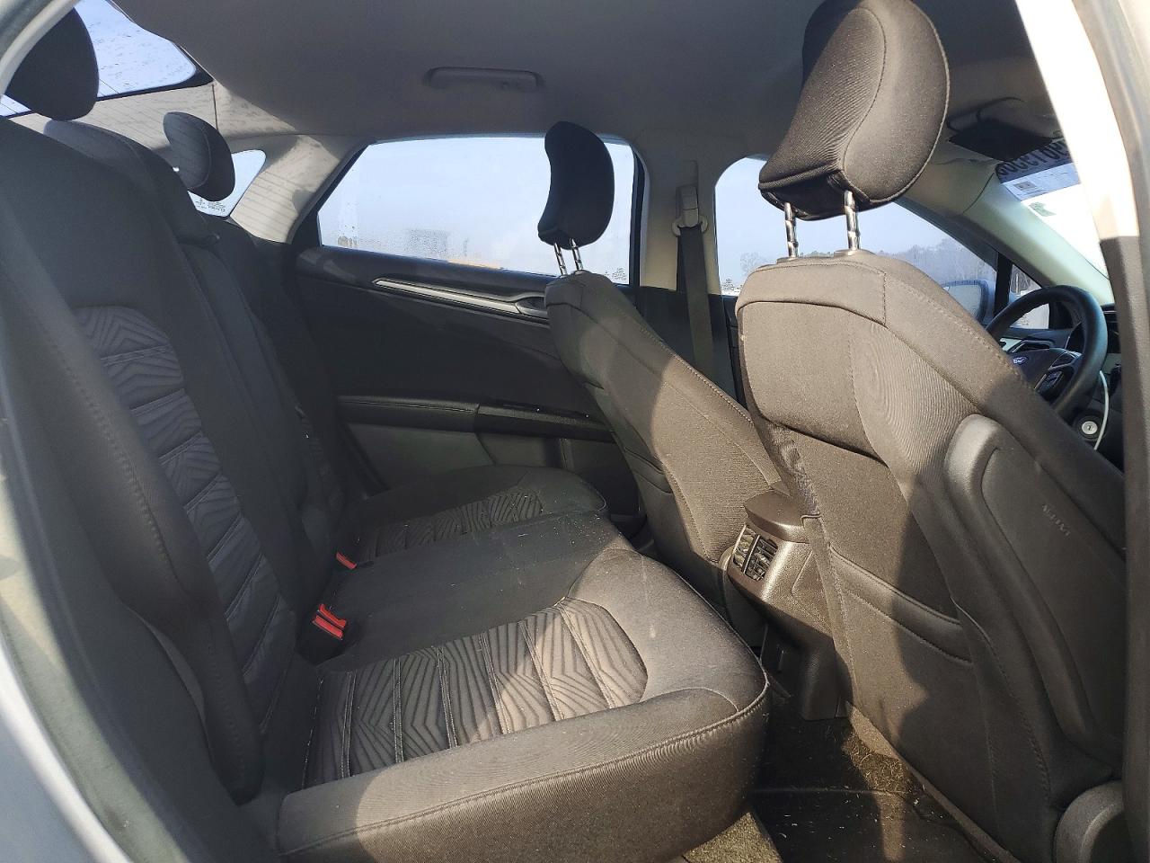 2016 FORD FUSION SE photo 10