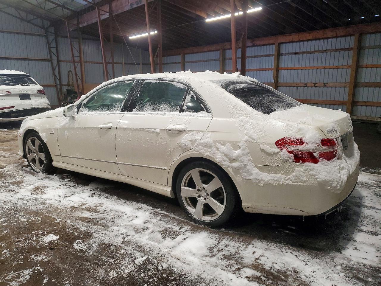 2012 MERCEDES-BENZ E 300 4MATIC photo 2