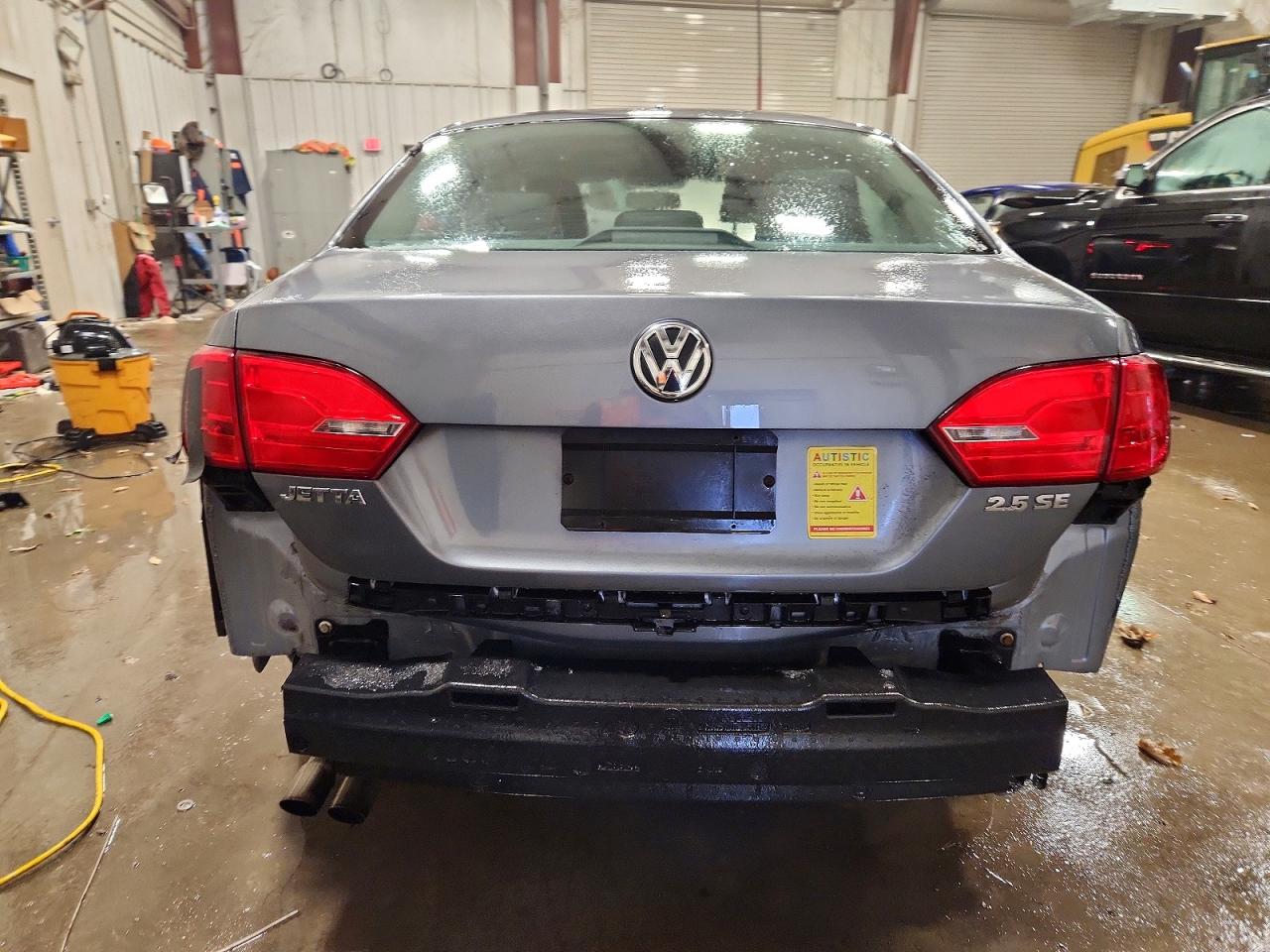 2013 VOLKSWAGEN JETTA SE photo 11