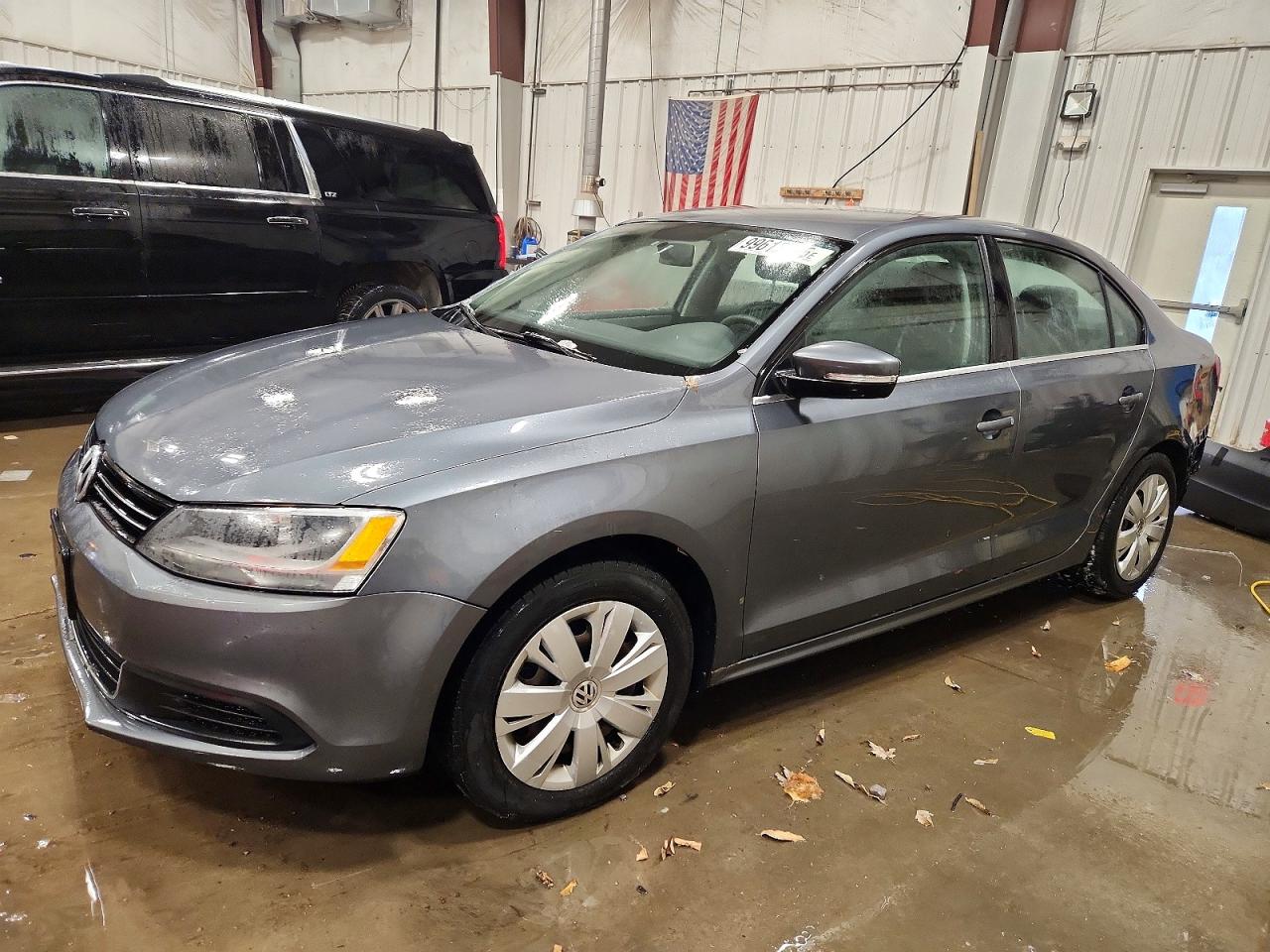 2013 VOLKSWAGEN JETTA