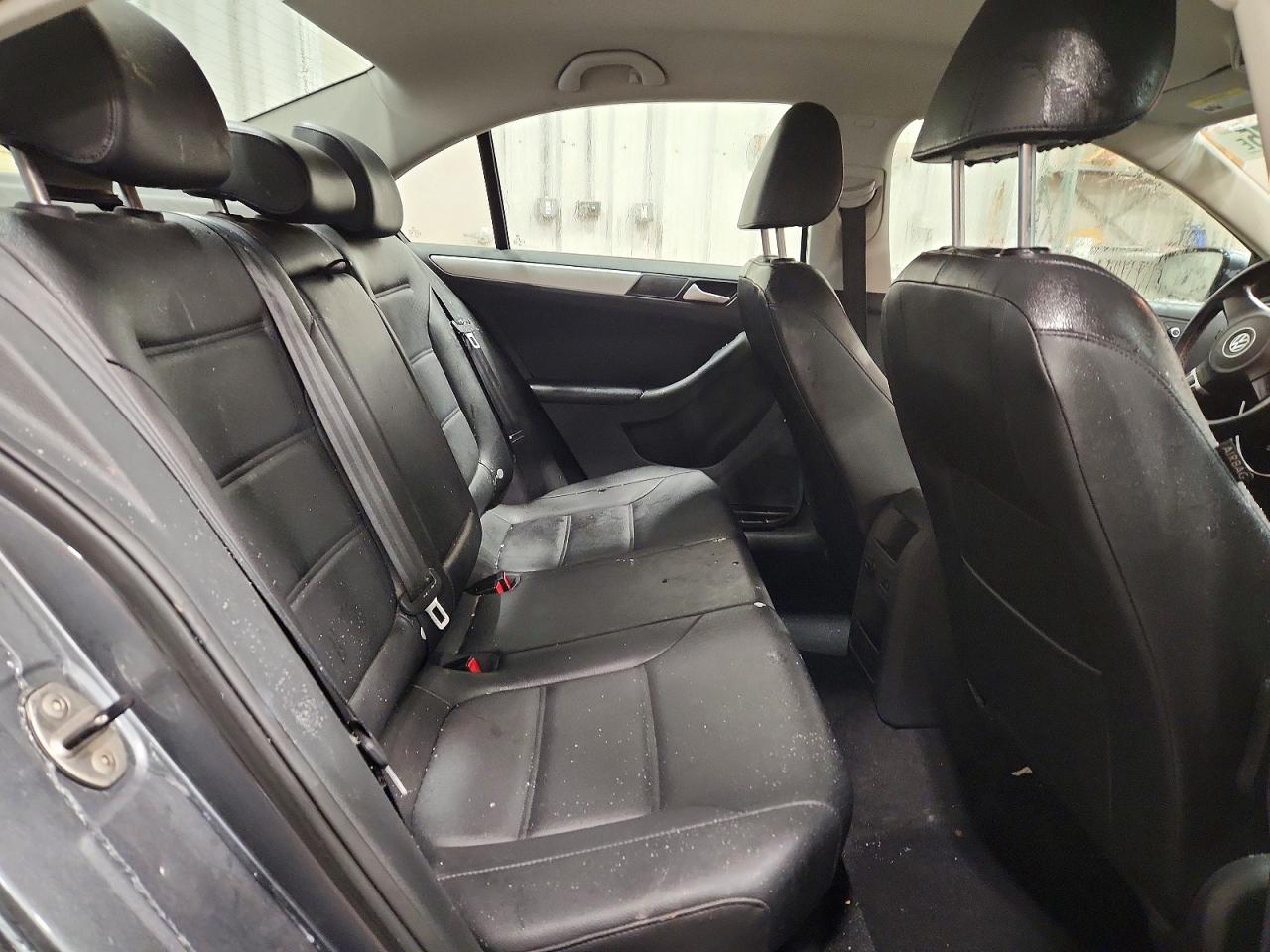 2013 VOLKSWAGEN JETTA SE photo 19