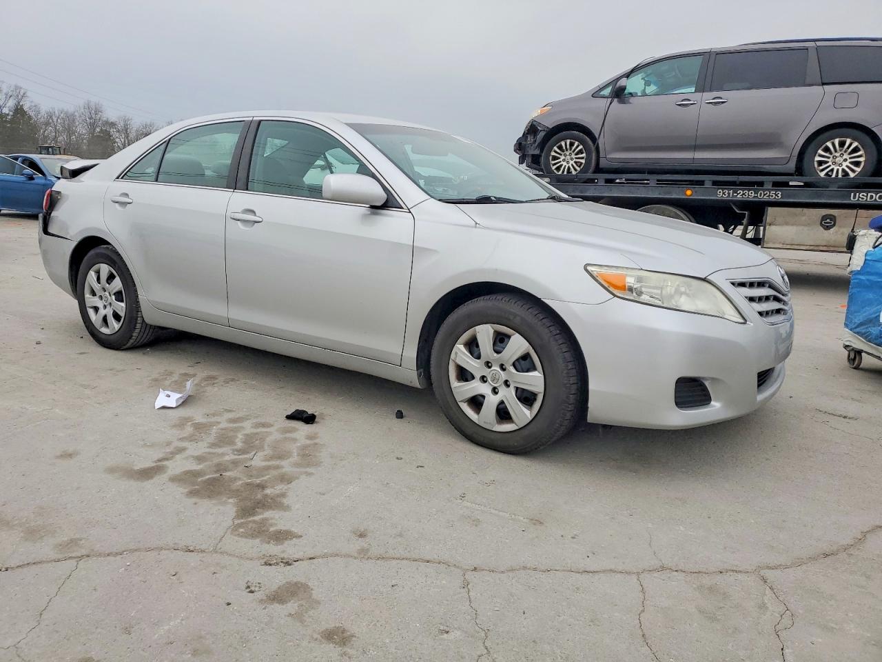 2011 TOYOTA CAMRY BASE photo 7