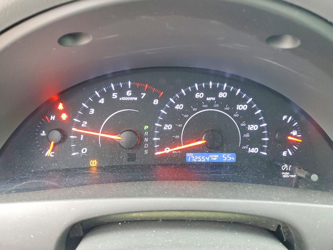 2011 TOYOTA CAMRY BASE photo 17