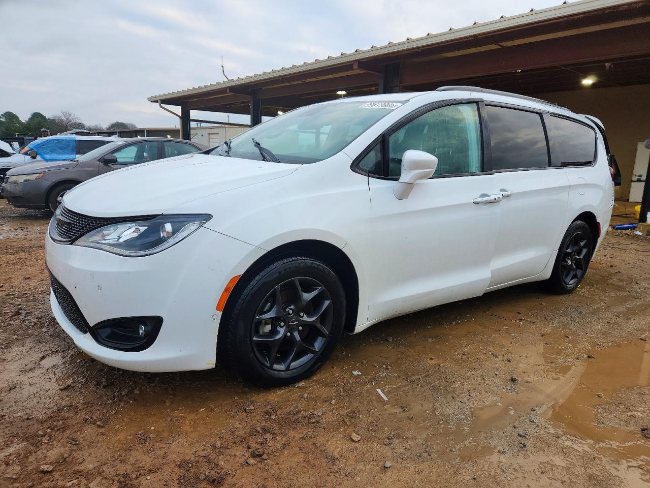2019 CHRYSLER PACIFICA
