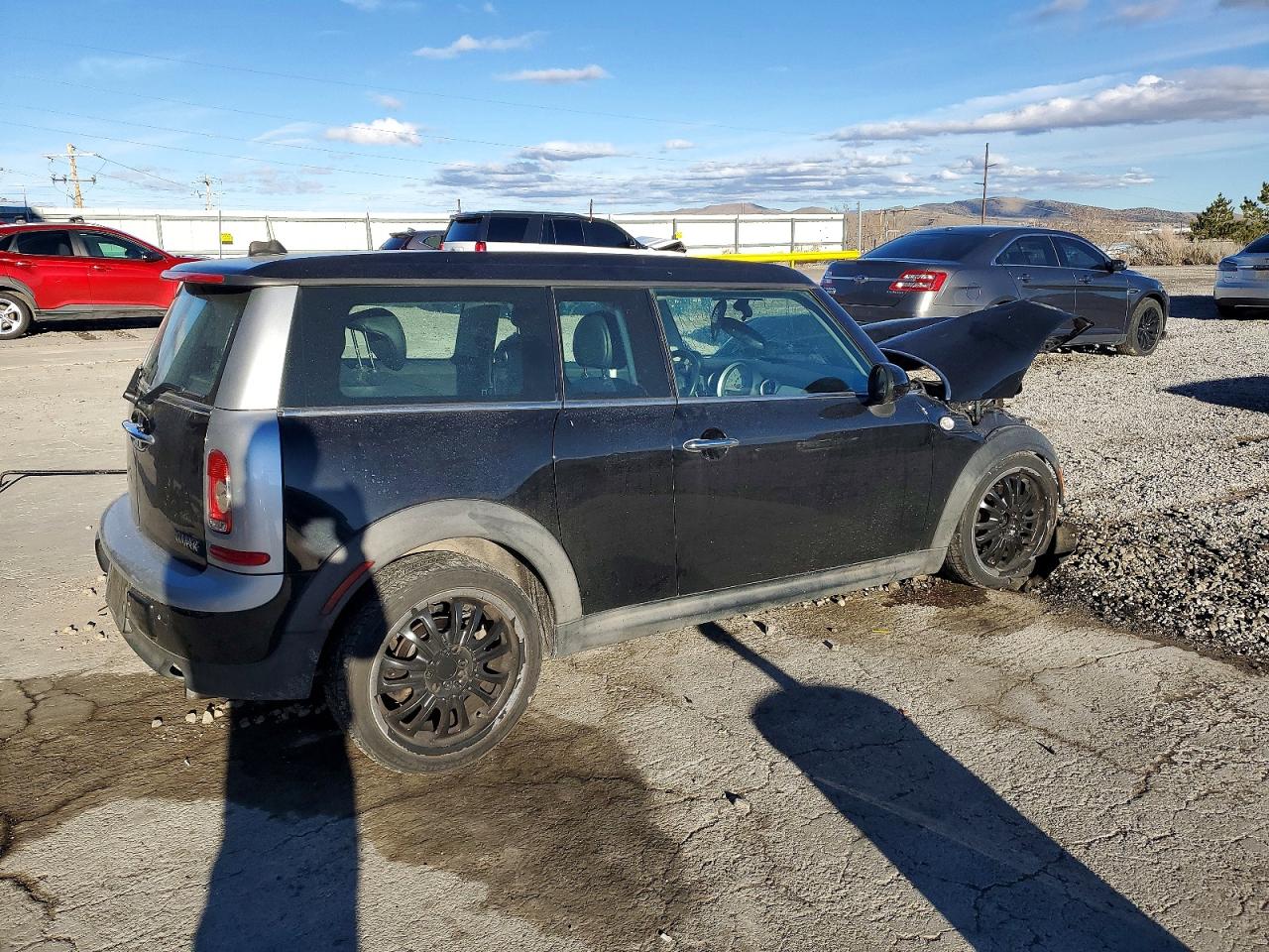 2010 MINI COOPER CLUBMAN photo 3