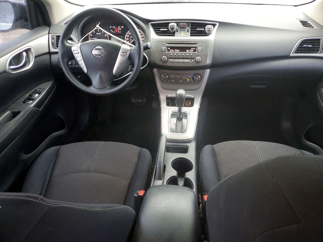 2014 NISSAN SENTRA S photo 8