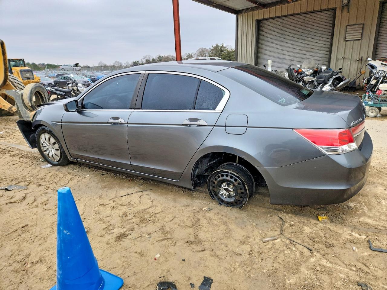 2011 HONDA ACCORD LX photo 2
