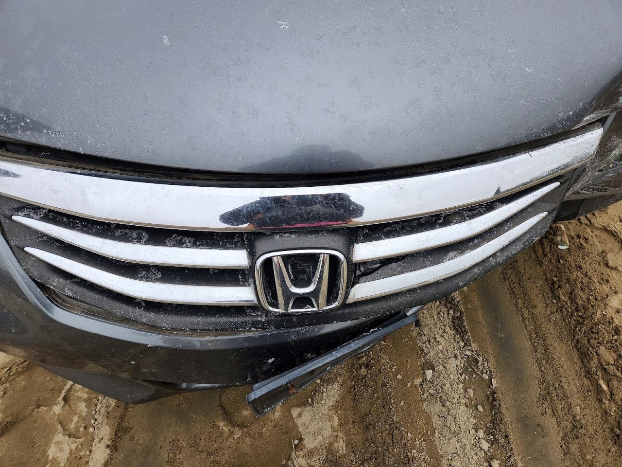2011 HONDA ACCORD LX photo 11