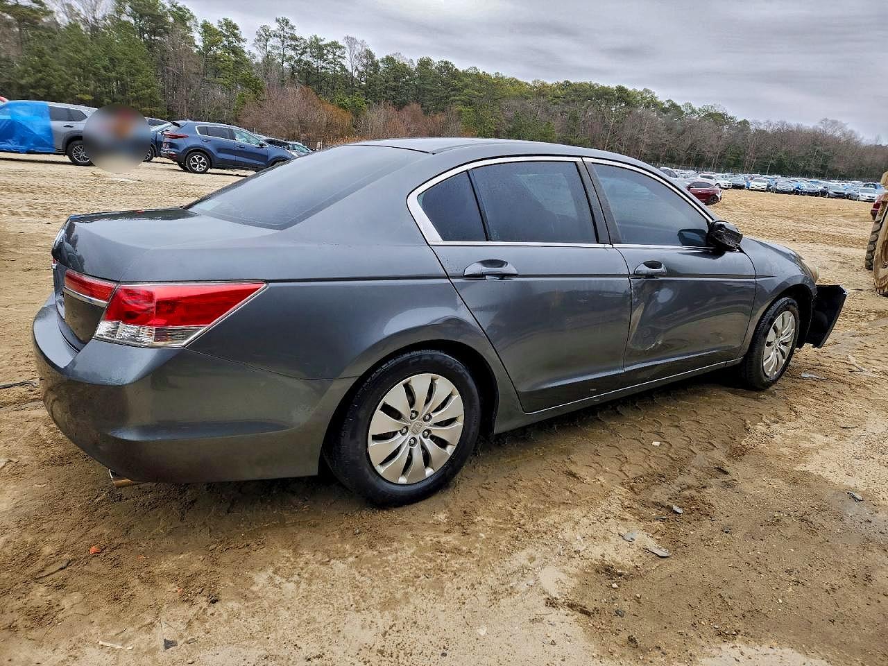 2011 HONDA ACCORD LX photo 3