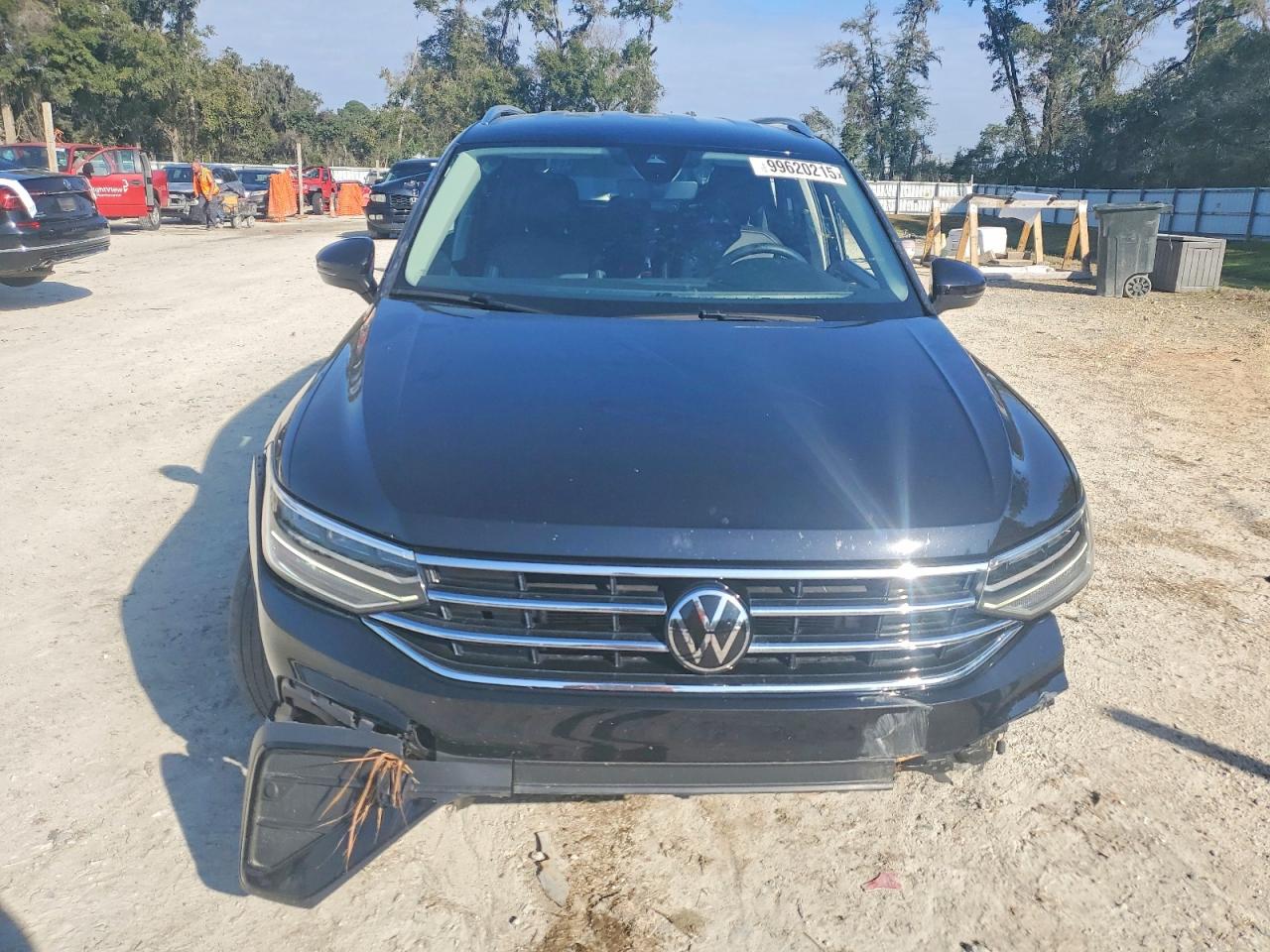 2024 VOLKSWAGEN TIGUAN SE photo 5
