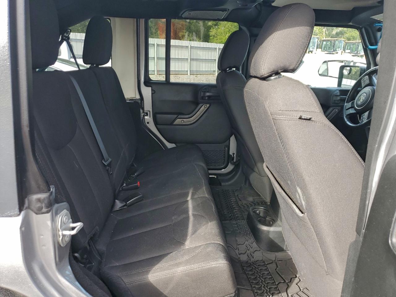 2018 JEEP WRANGLER UNLIMITED SPORT photo 11