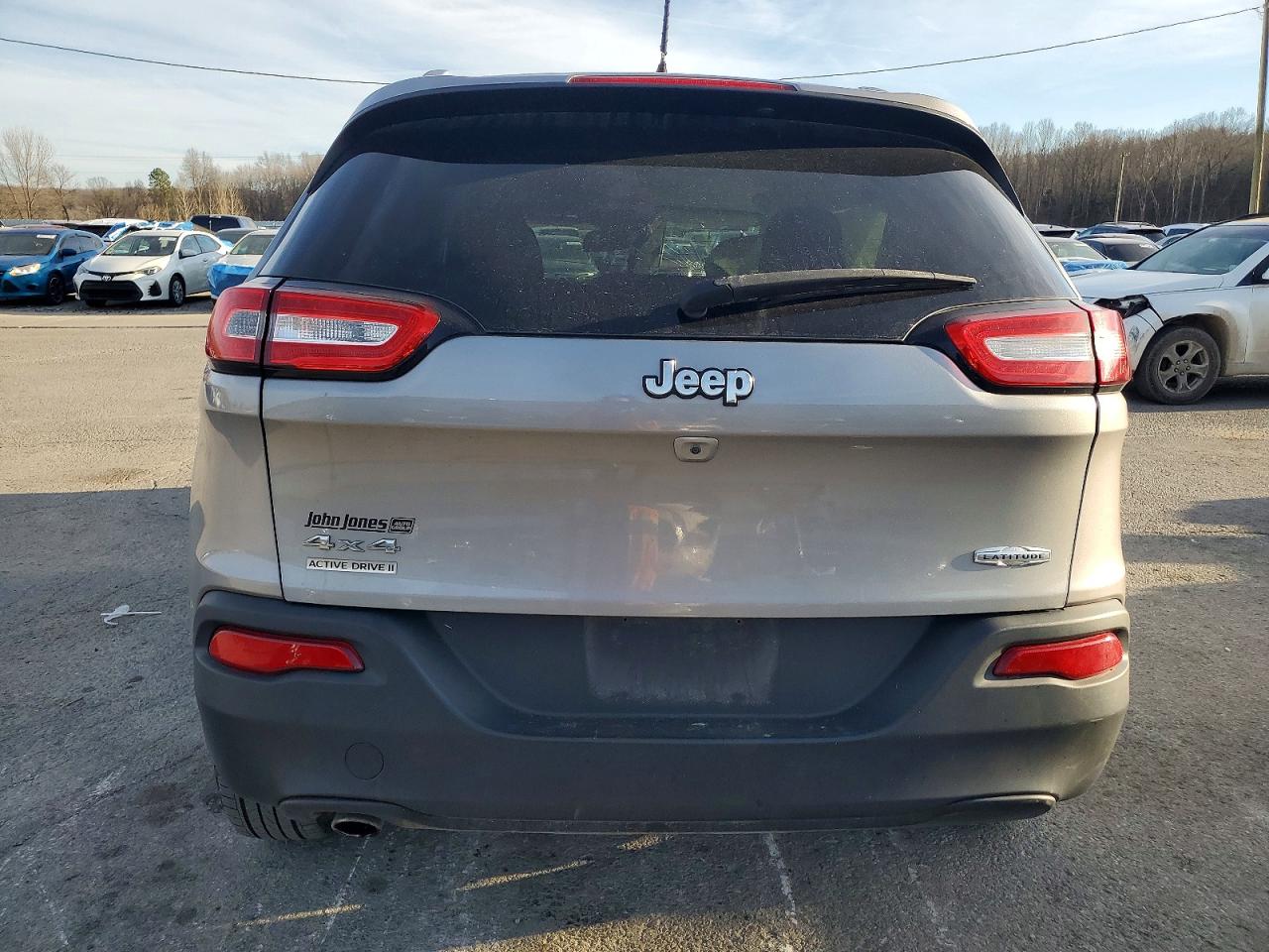 2015 JEEP CHEROKEE LATITUDE photo 6