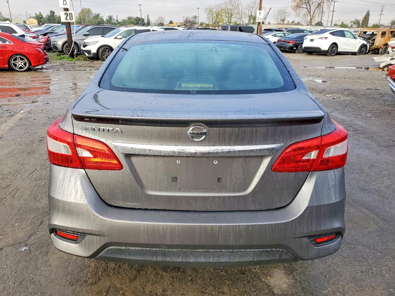 2017 NISSAN SENTRA S photo 6