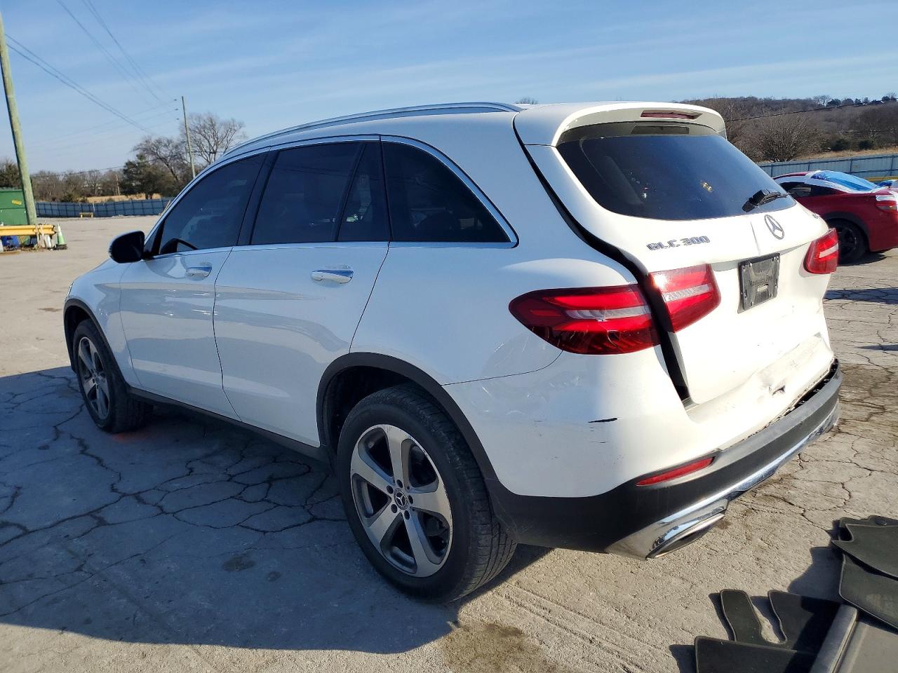 2018 MERCEDES-BENZ GLC 300 4MATIC photo 2
