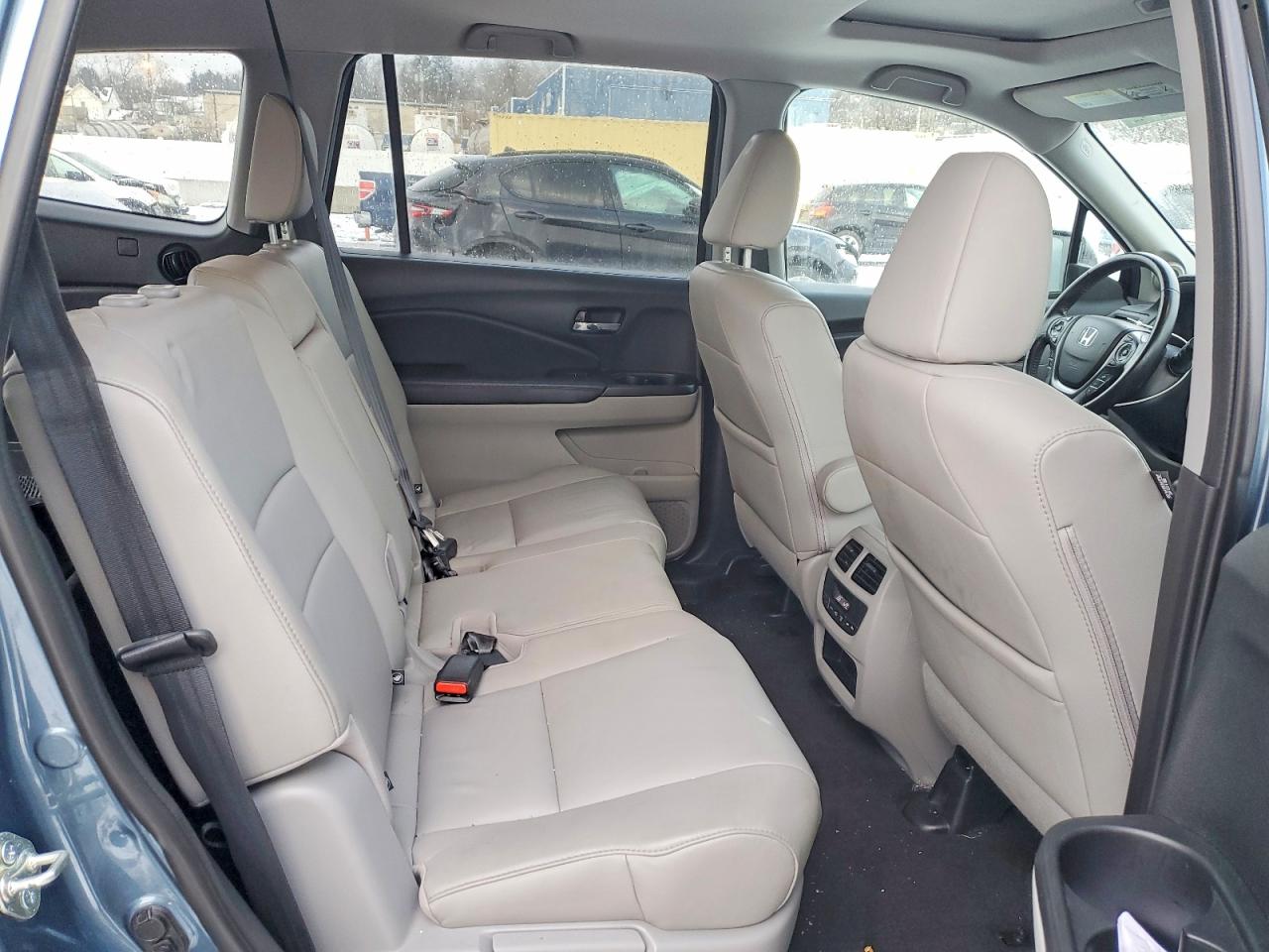 2016 HONDA PILOT EXL photo 11