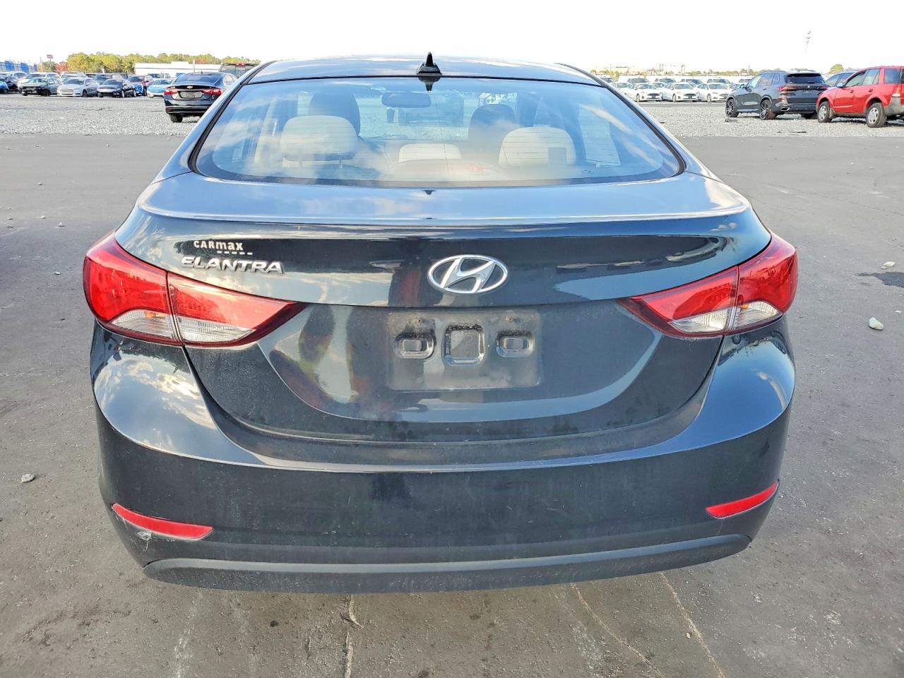 2016 HYUNDAI ELANTRA SE photo 6