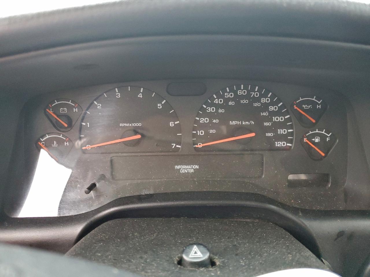 2002 DODGE DAKOTA QUAD SLT photo 9