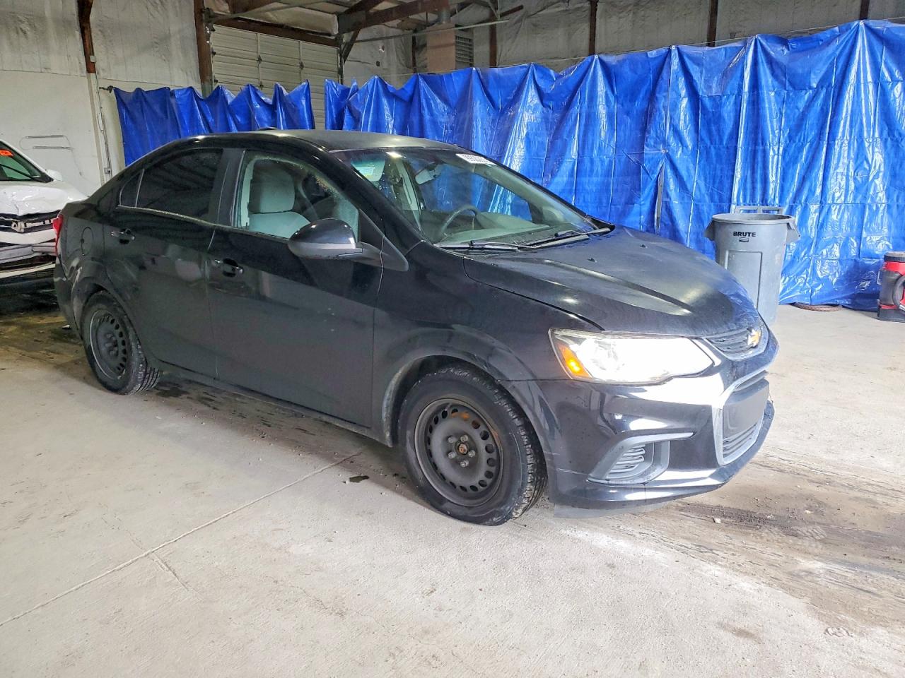 2017 CHEVROLET SONIC LS photo 4