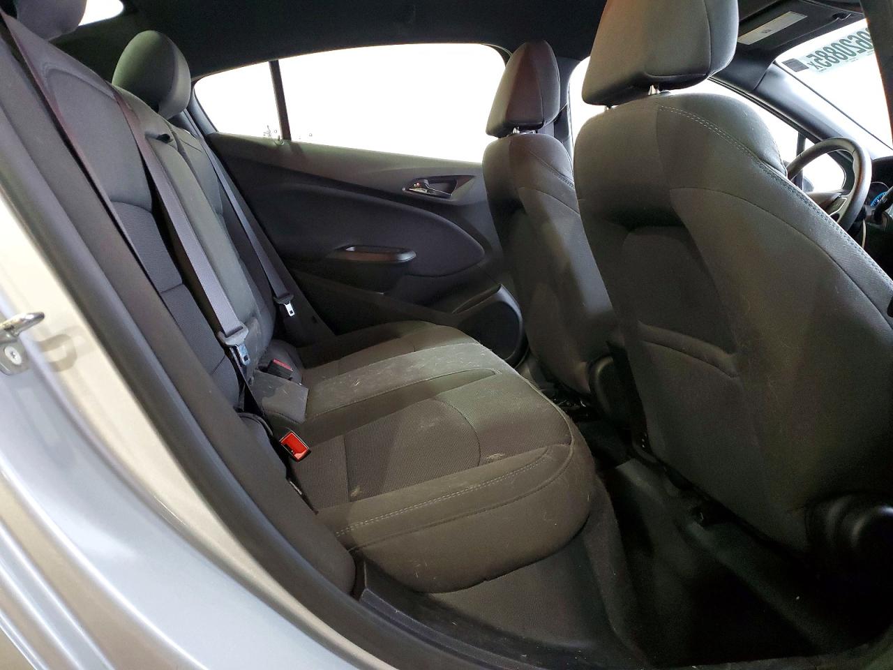 2017 CHEVROLET CRUZE LT photo 10